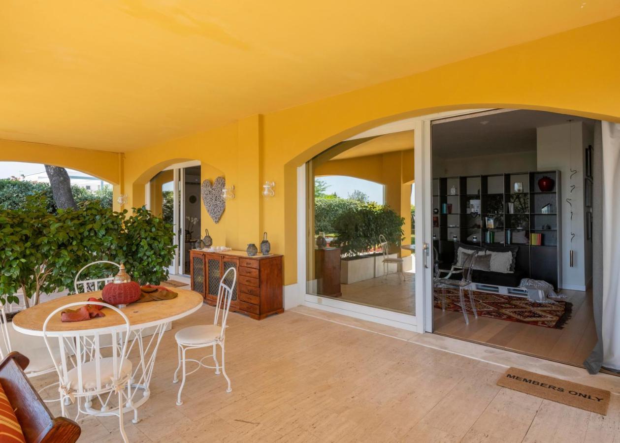 Tra Gli Alberi E Il Mare Bed and Breakfast Sirolo Exteriör bild