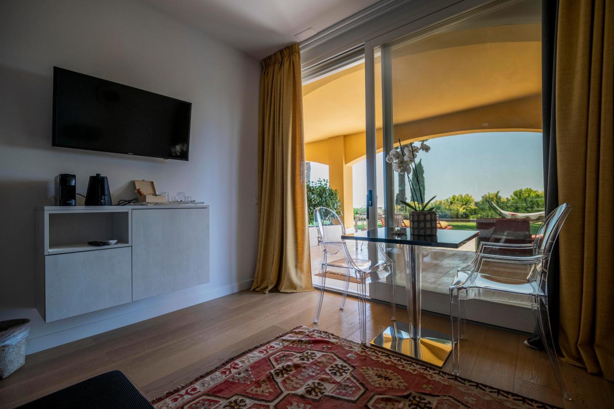 Tra Gli Alberi E Il Mare Bed and Breakfast Sirolo Rum bild